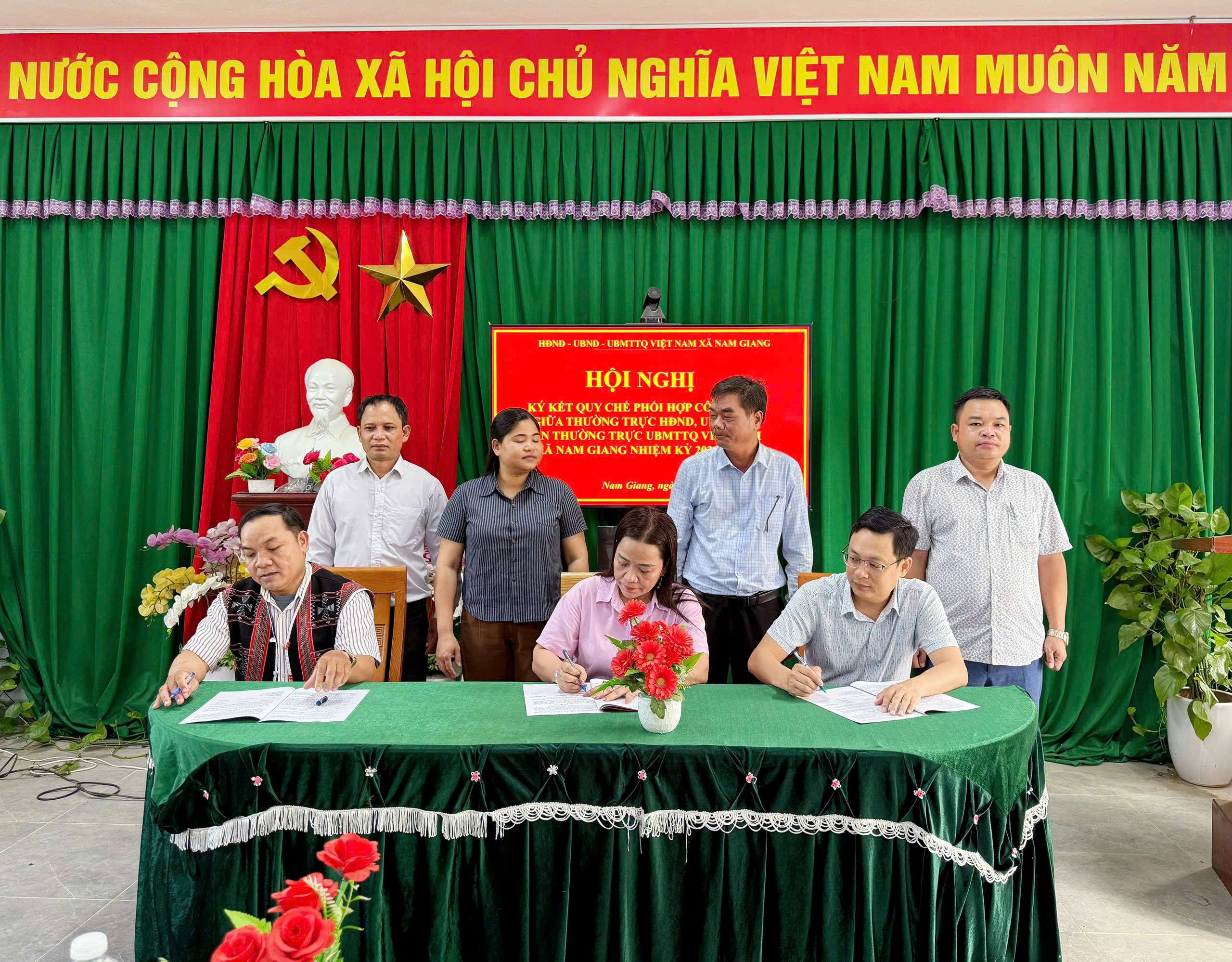 anh tin bai